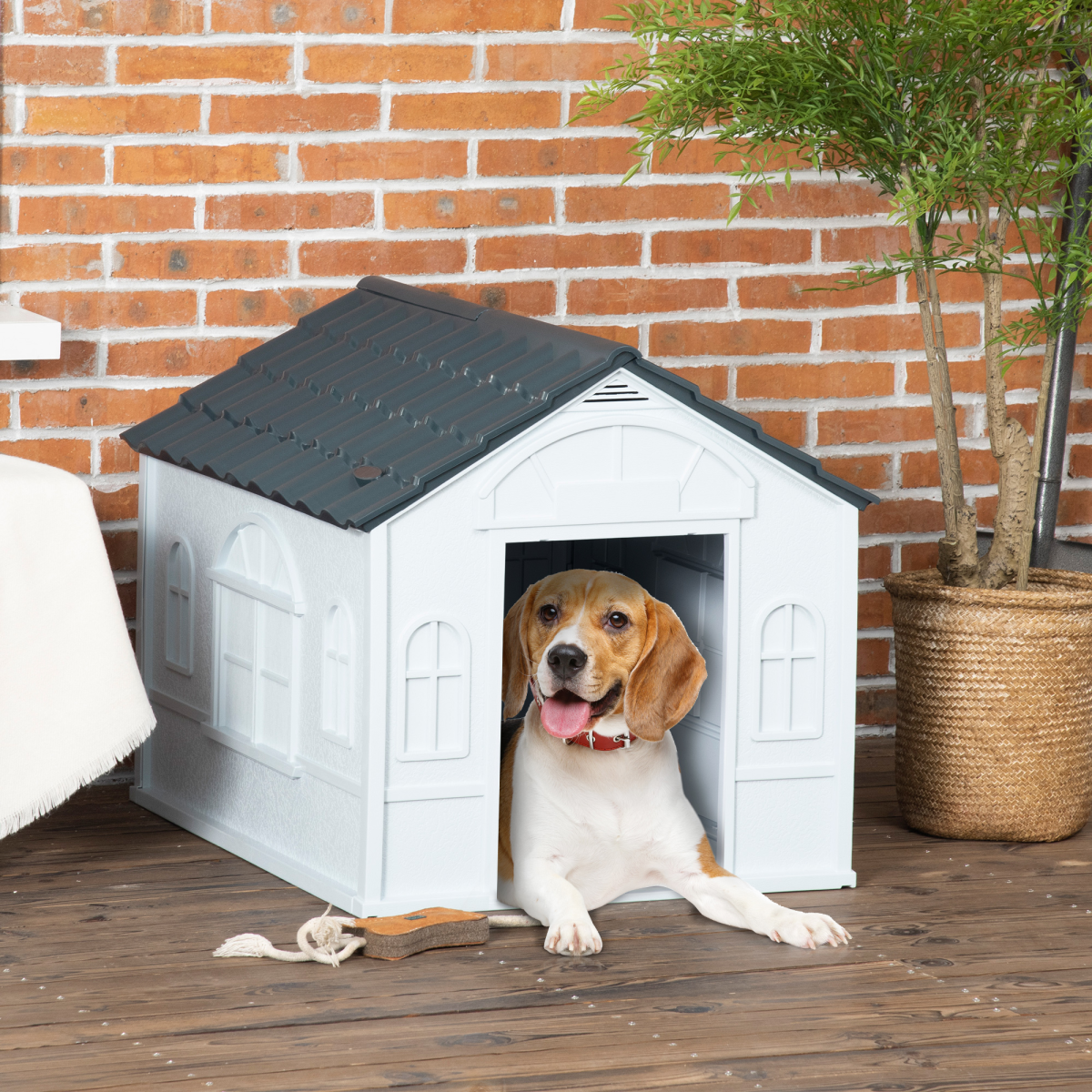 PawHut Weather-Resistant Medium Dog House, Grey, Easy Setup