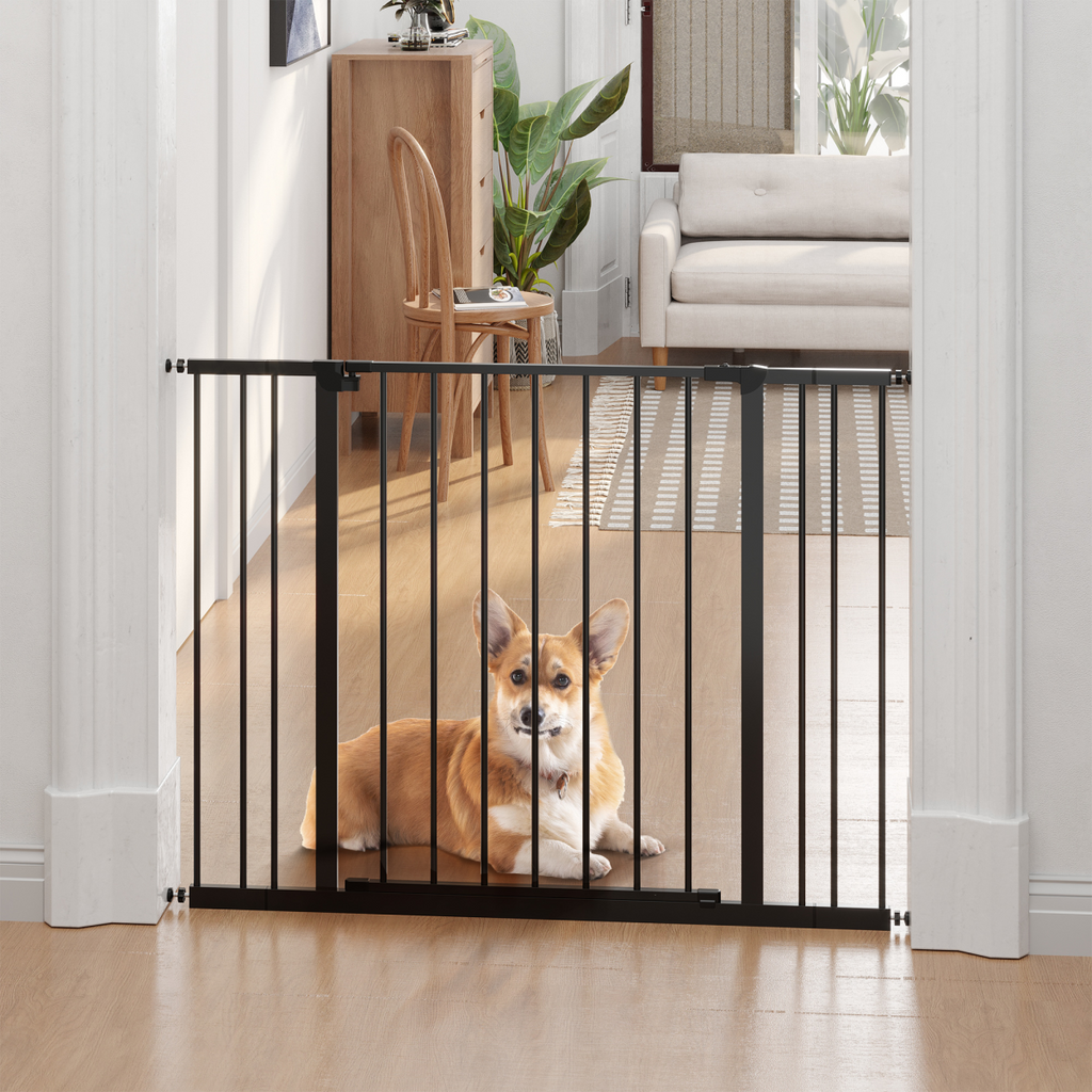 Pressure-Fit Dog Gate & Pet Barrier for Stairs, 76–107 cm, Black