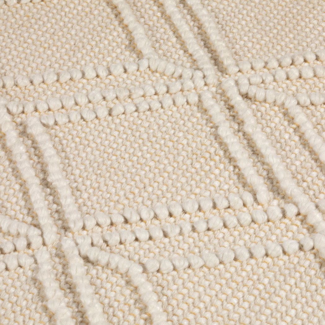 Blenheim Diamond 100% PET Cream Rug 160x230cm - Pet-Friendly