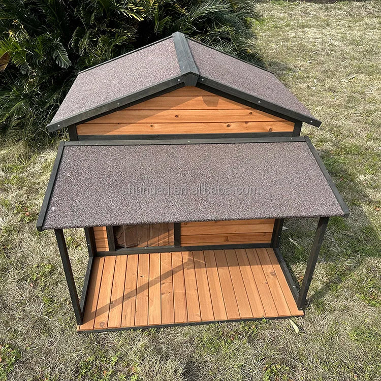 Wooden Outdoor Dog House – Model SDD026