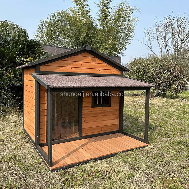Wooden Outdoor Dog House – Model SDD026